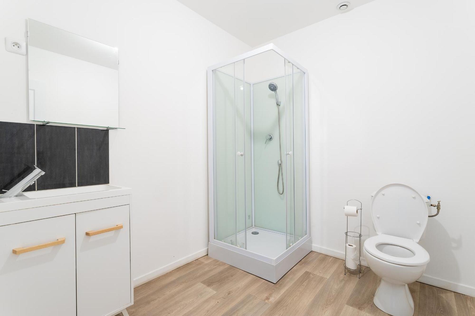 S&K Suite Grande Rue Roubaix - Chambre Spacieuse Et Sdb Privee - Netflix Et Cuisine Exteriör bild
