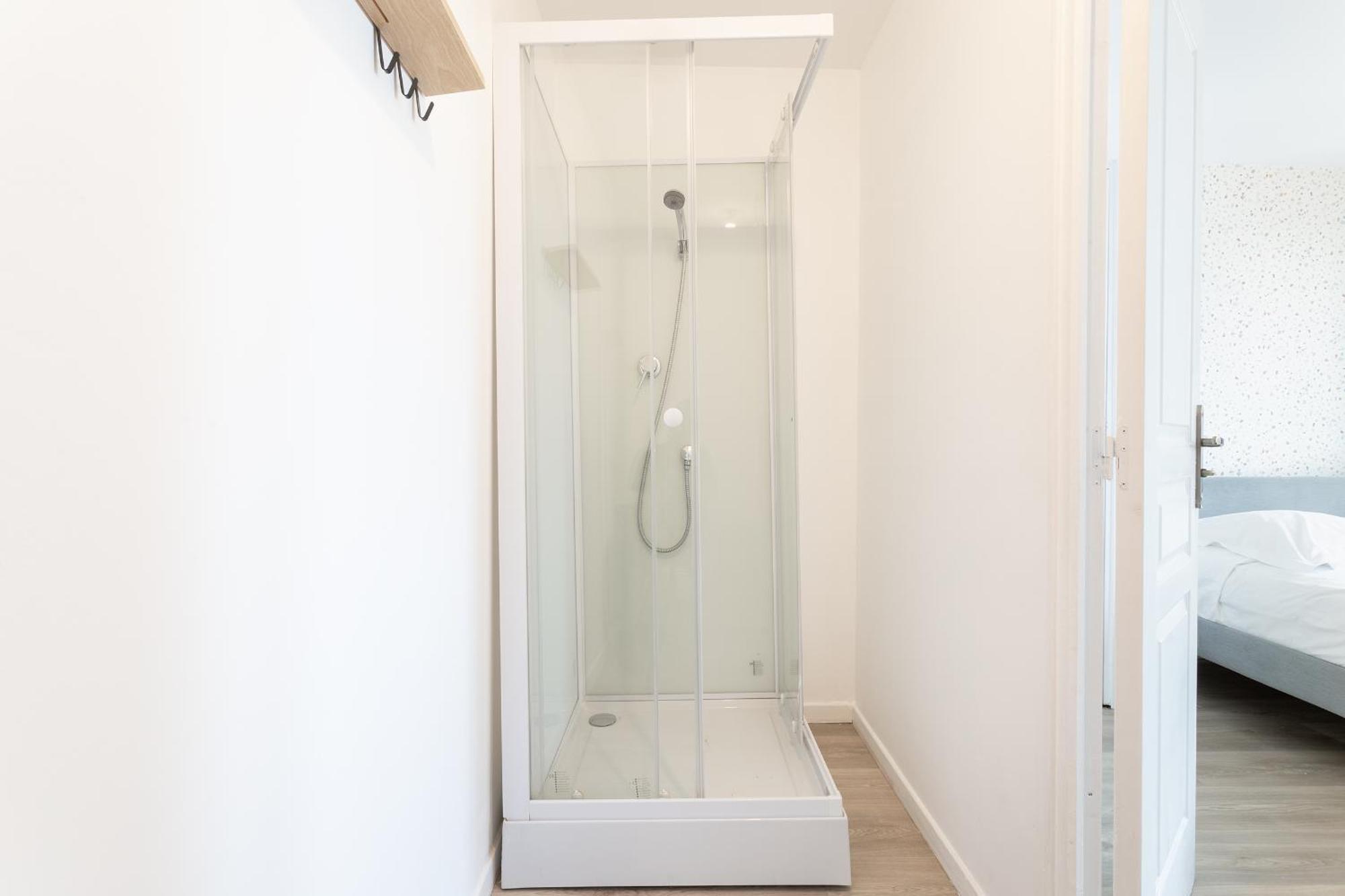S&K Suite Grande Rue Roubaix - Chambre Spacieuse Et Sdb Privee - Netflix Et Cuisine Exteriör bild