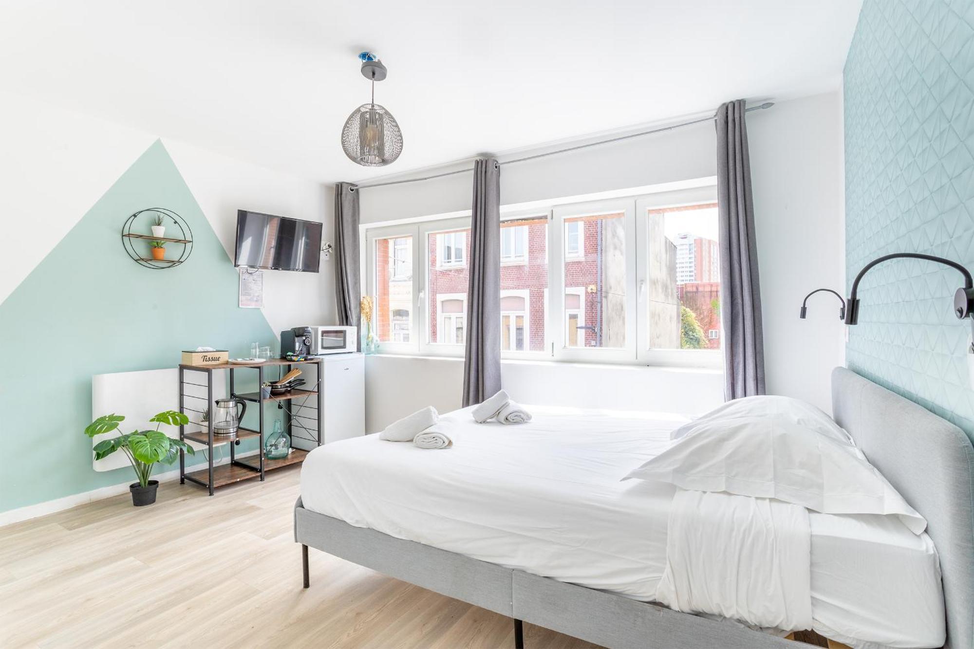 S&K Suite Grande Rue Roubaix - Chambre Spacieuse Et Sdb Privee - Netflix Et Cuisine Exteriör bild