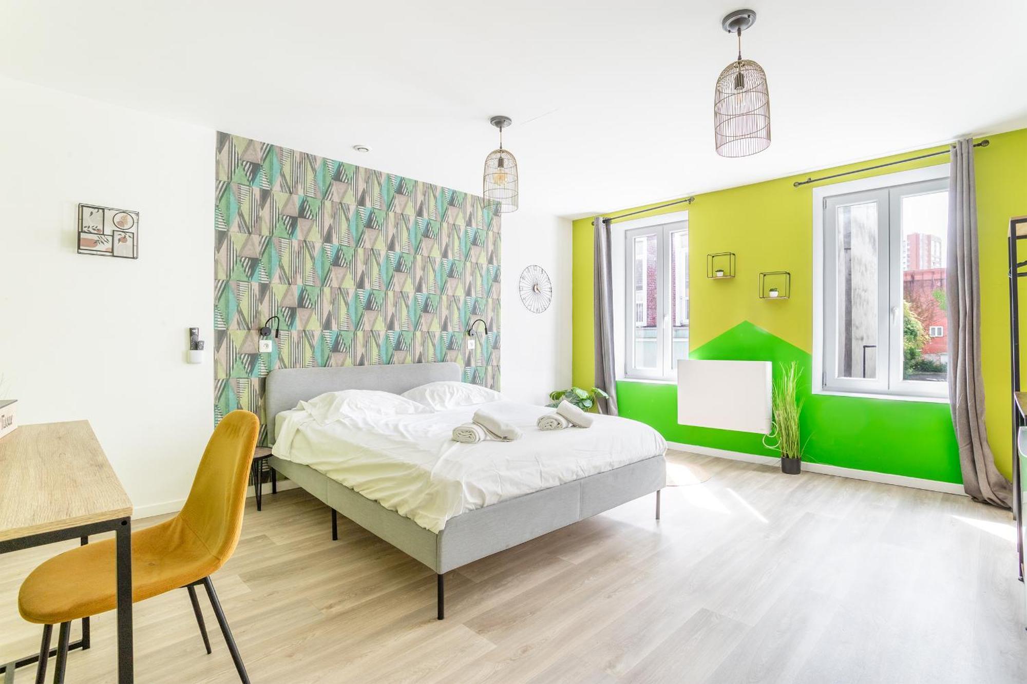 S&K Suite Grande Rue Roubaix - Chambre Spacieuse Et Sdb Privee - Netflix Et Cuisine Exteriör bild