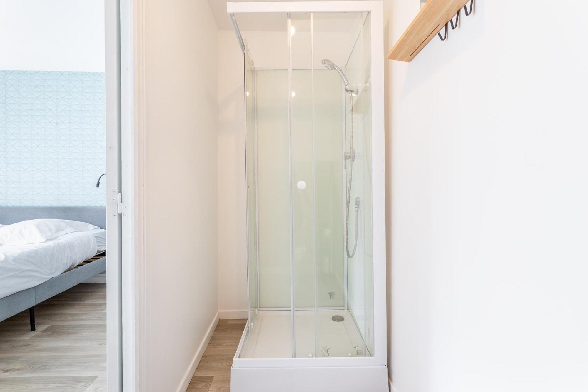 S&K Suite Grande Rue Roubaix - Chambre Spacieuse Et Sdb Privee - Netflix Et Cuisine Exteriör bild