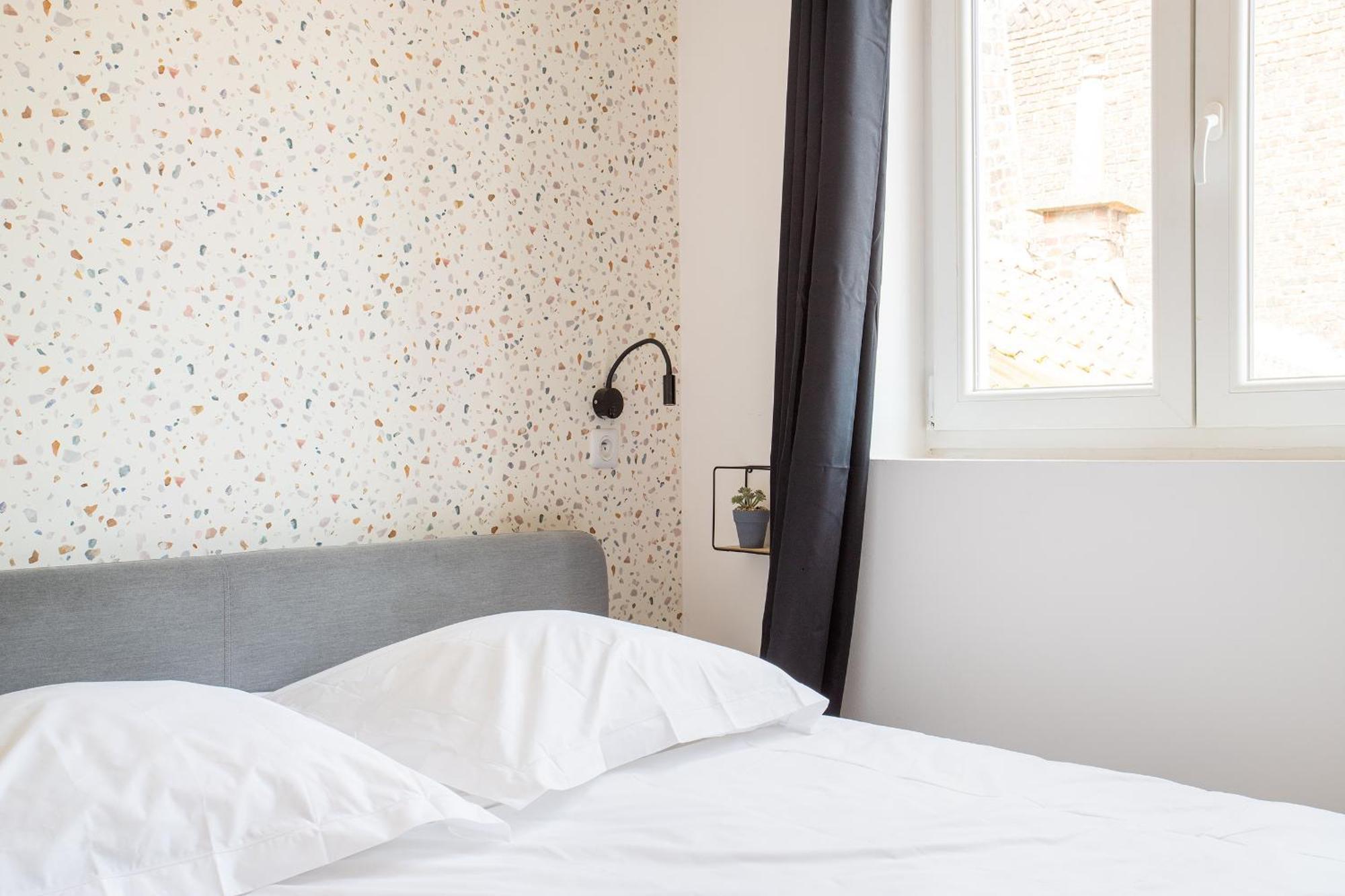 S&K Suite Grande Rue Roubaix - Chambre Spacieuse Et Sdb Privee - Netflix Et Cuisine Exteriör bild
