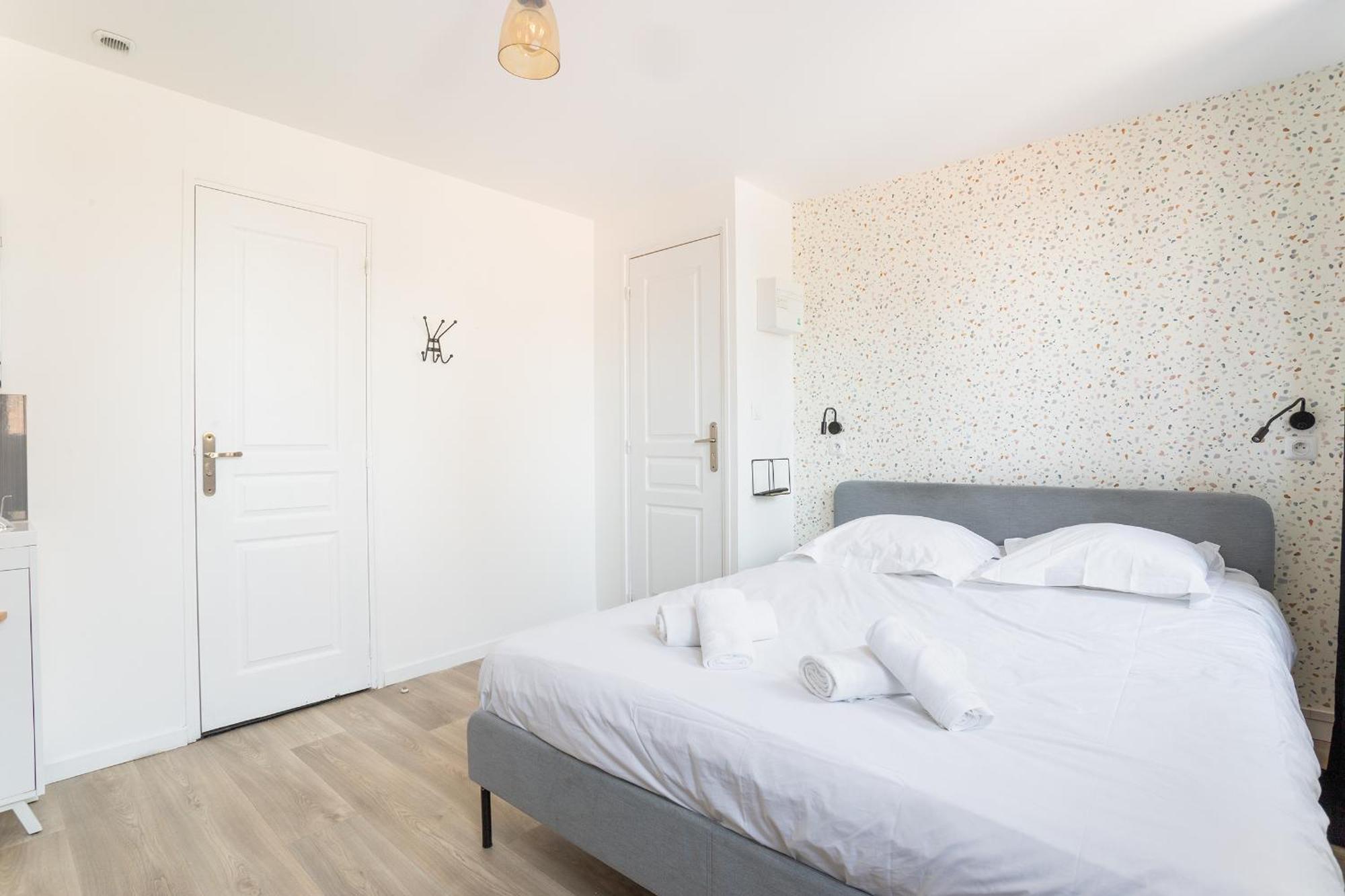 S&K Suite Grande Rue Roubaix - Chambre Spacieuse Et Sdb Privee - Netflix Et Cuisine Exteriör bild