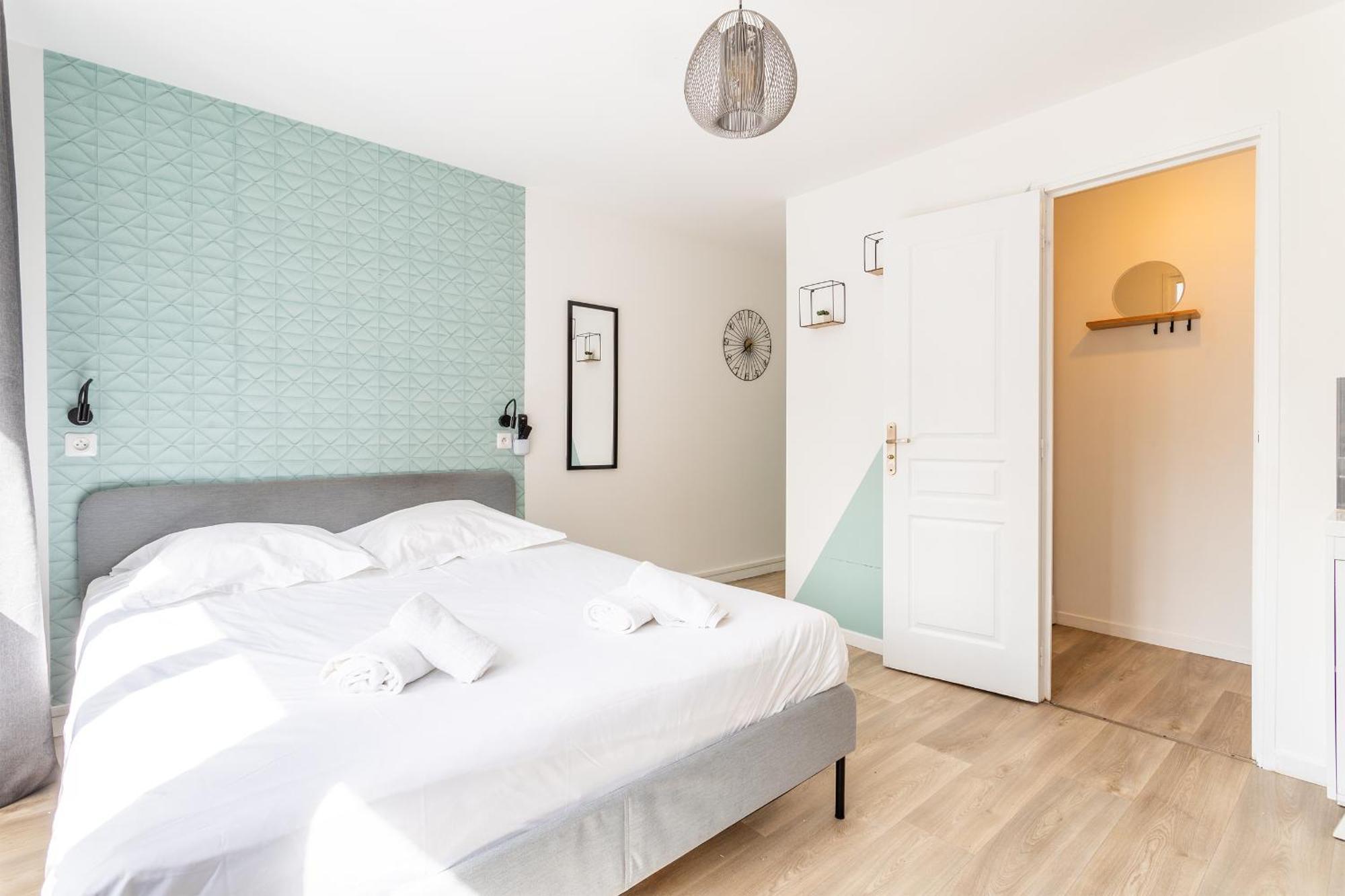 S&K Suite Grande Rue Roubaix - Chambre Spacieuse Et Sdb Privee - Netflix Et Cuisine Exteriör bild