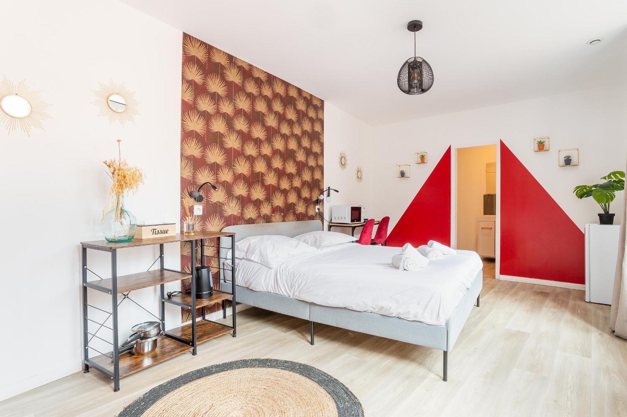 S&K Suite Grande Rue Roubaix - Chambre Spacieuse Et Sdb Privee - Netflix Et Cuisine Exteriör bild
